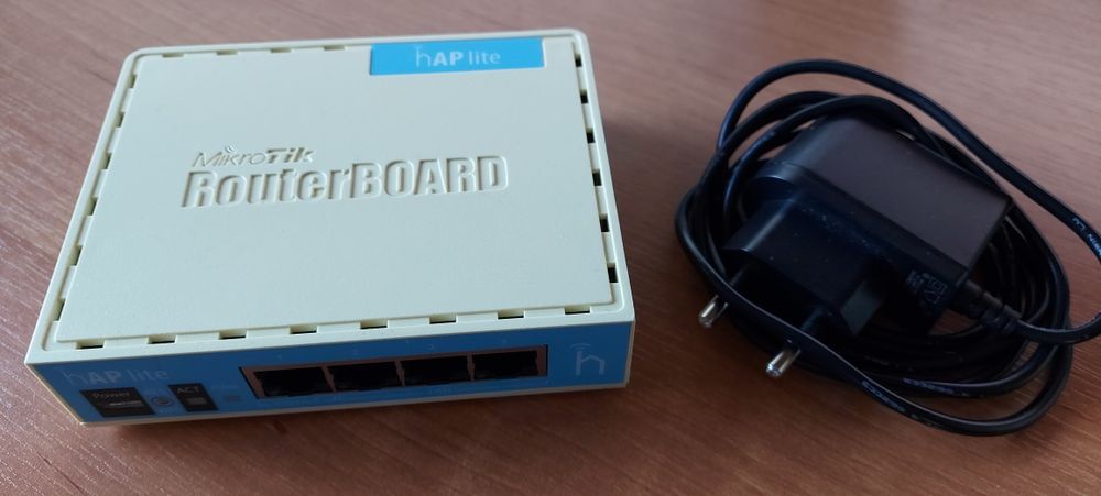 Mikrotik hAP lite