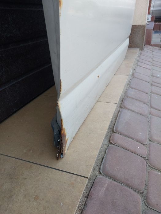 Drzwi  transporter t5  2006r