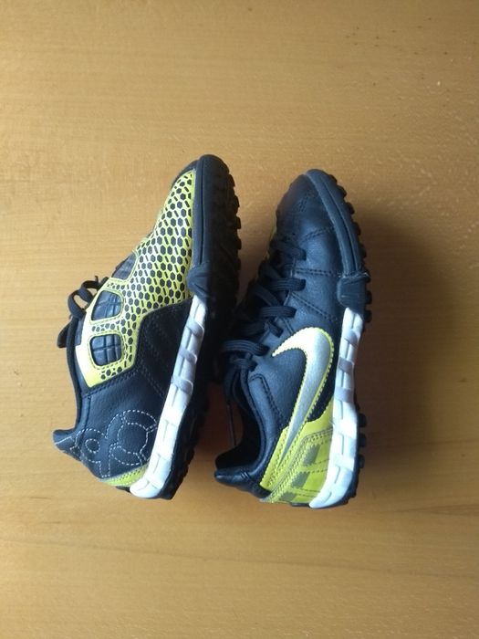 Adidasy28,5, w bardzo dobrym stanie