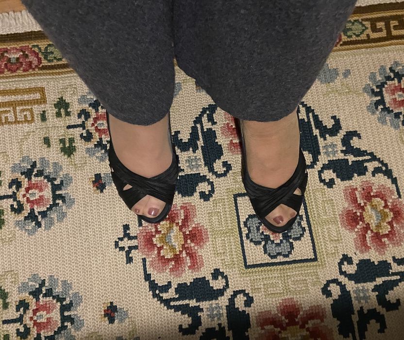 Sandálias de cetim de toilet