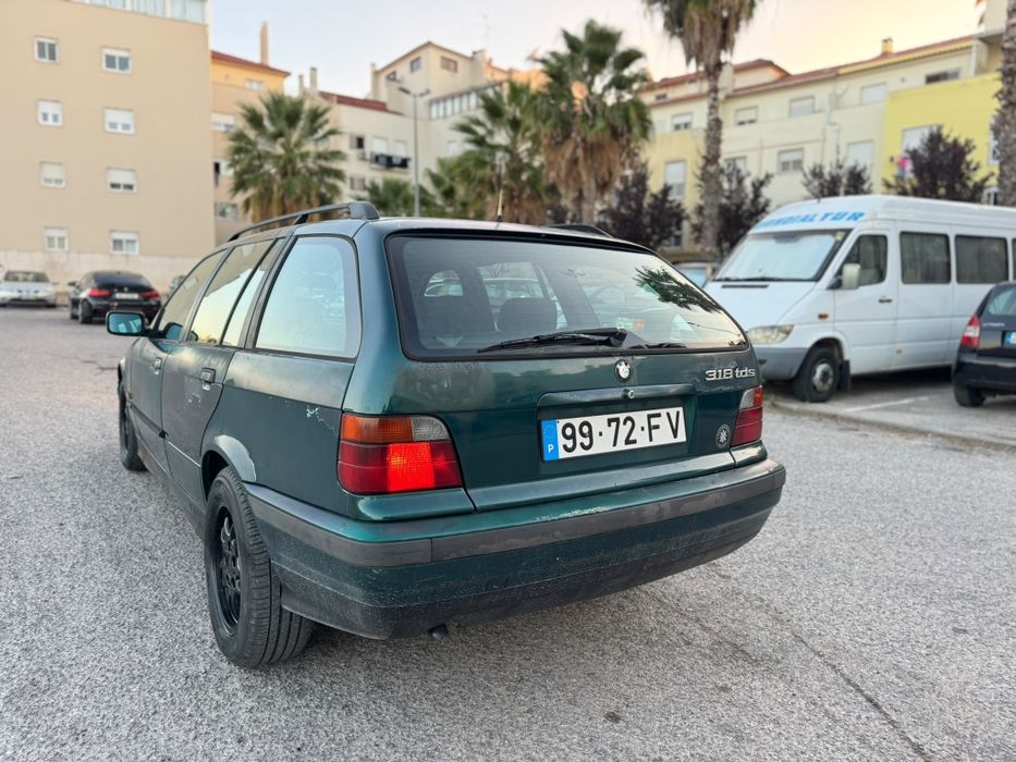 BMW 318TDS (diesel) com 240.000 mil km em bom estado geral — photo 4