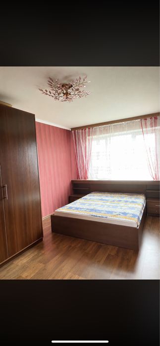 Продаж 3-кімнатної квартири в центрі