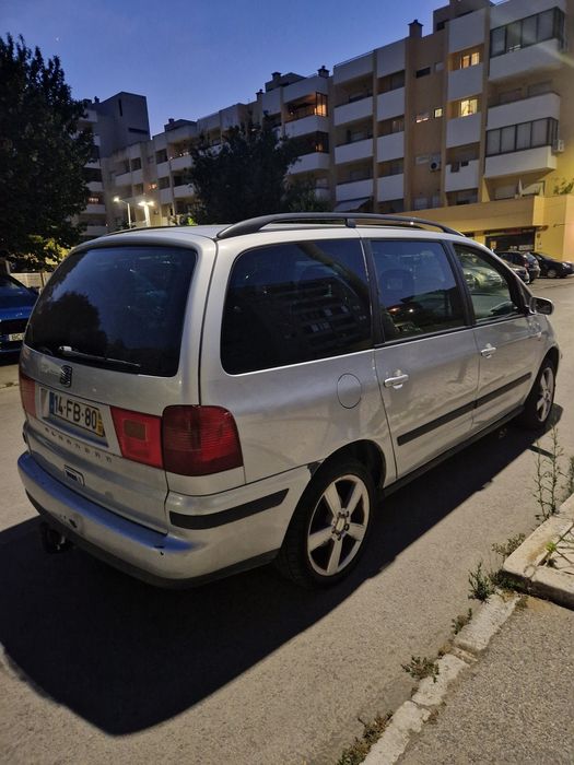 Seat Alhambra impecável