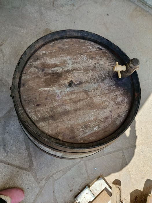 Pipo 100 litros em castanho velho