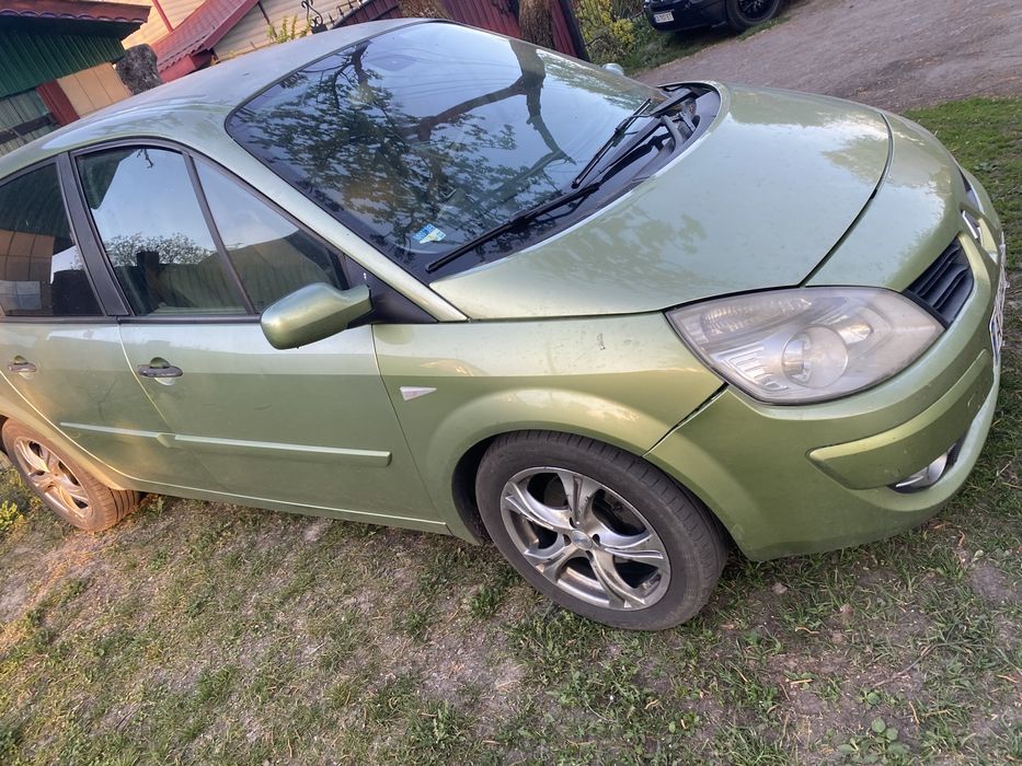 Авто рено сценік лонг
