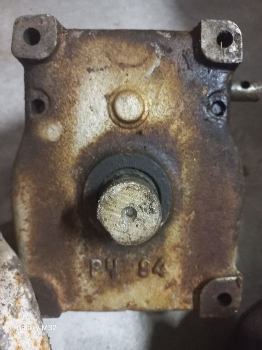 Продам редуктори