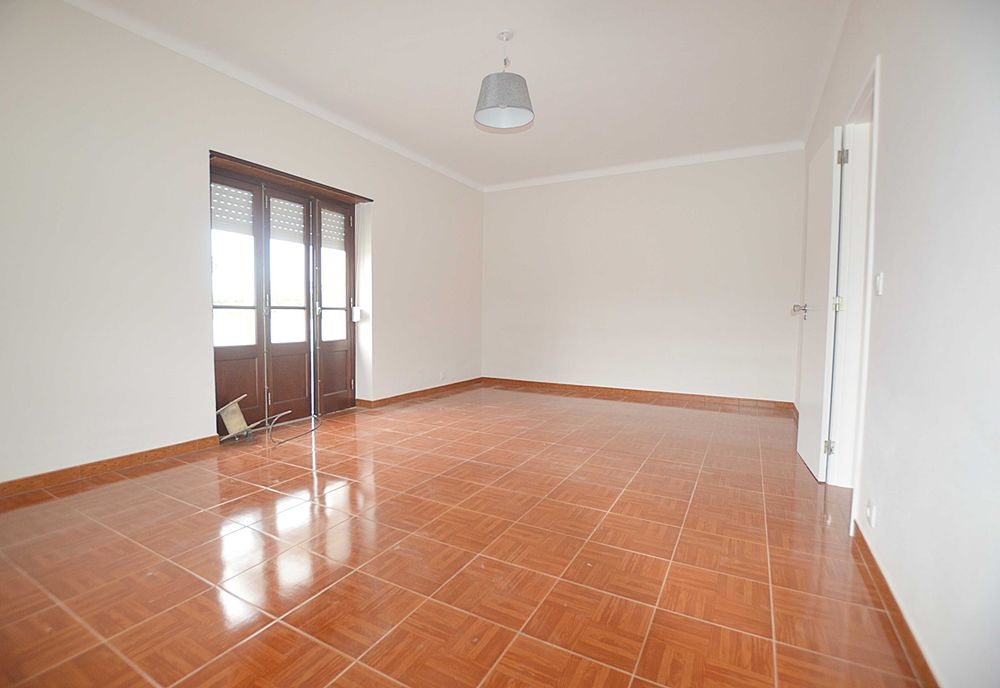 Moradia Térrea T3 Inserida em lote 550m2 - Zona Ericeira