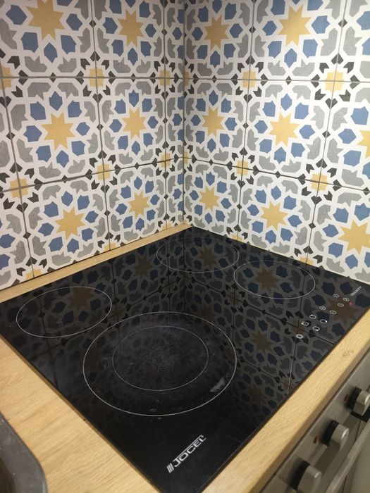 Fogão elétrico usado