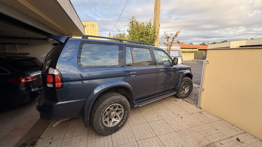 Mitsubishi Pajero Sport Wagon