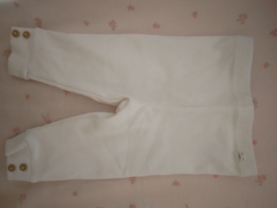 Calça de menina branca