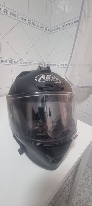 Vendo Capacete airoh