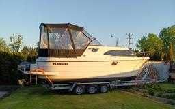 Jacht motorowy AM 780 -hauseboat