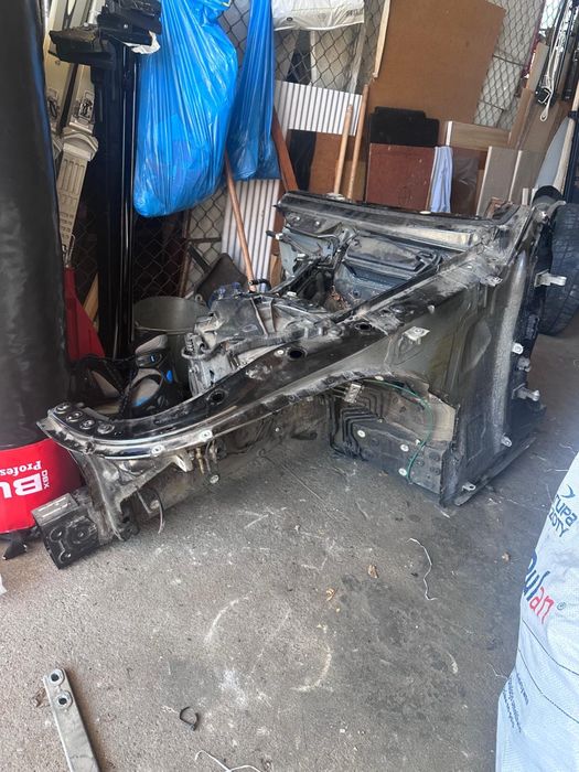 Cwiara  lewy przod bmw 7 g11 g12