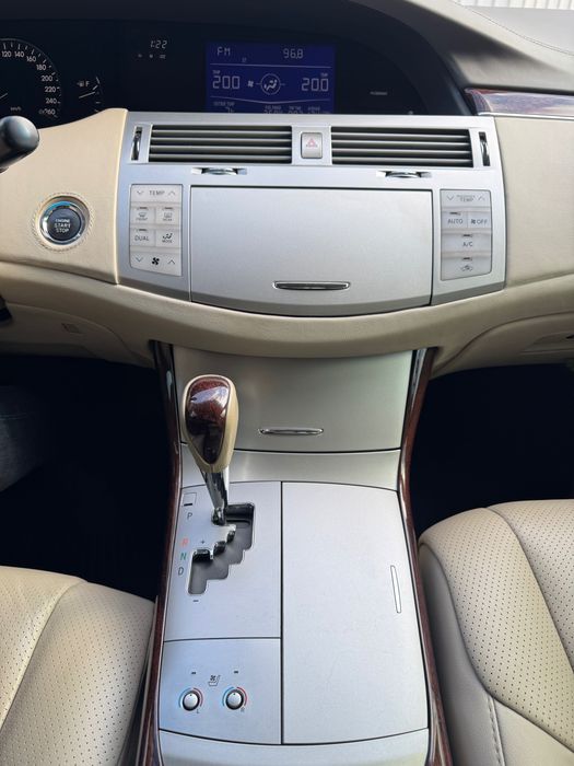 Toyota Avalon 2007