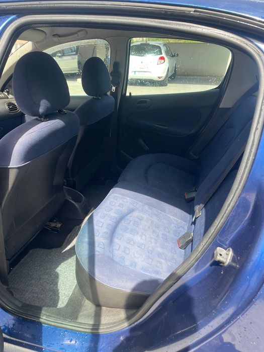 Peugeot 206 1.1 gaasolina