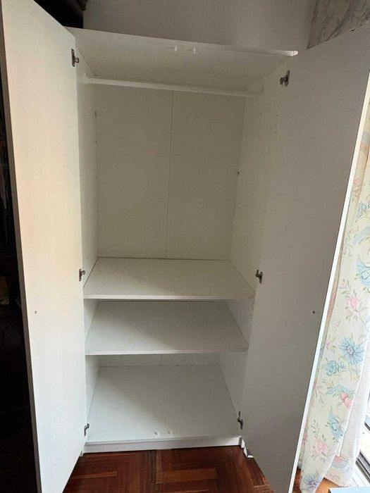 Roupeiro ikea sem marcas de uso