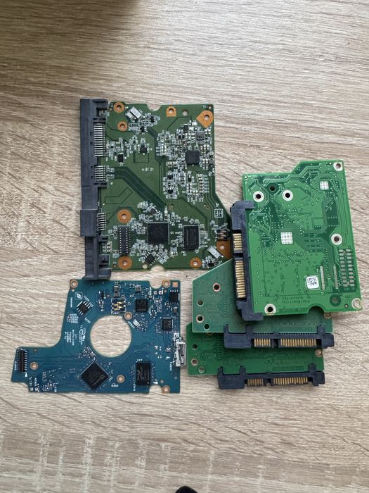 Запчастини для ноутбука asus , samsung