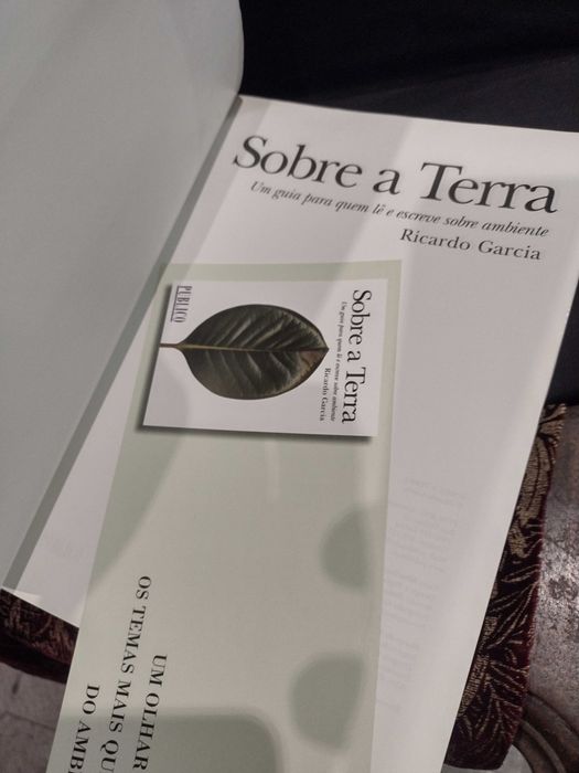 Sobre a Terra - Ricardo Garcia