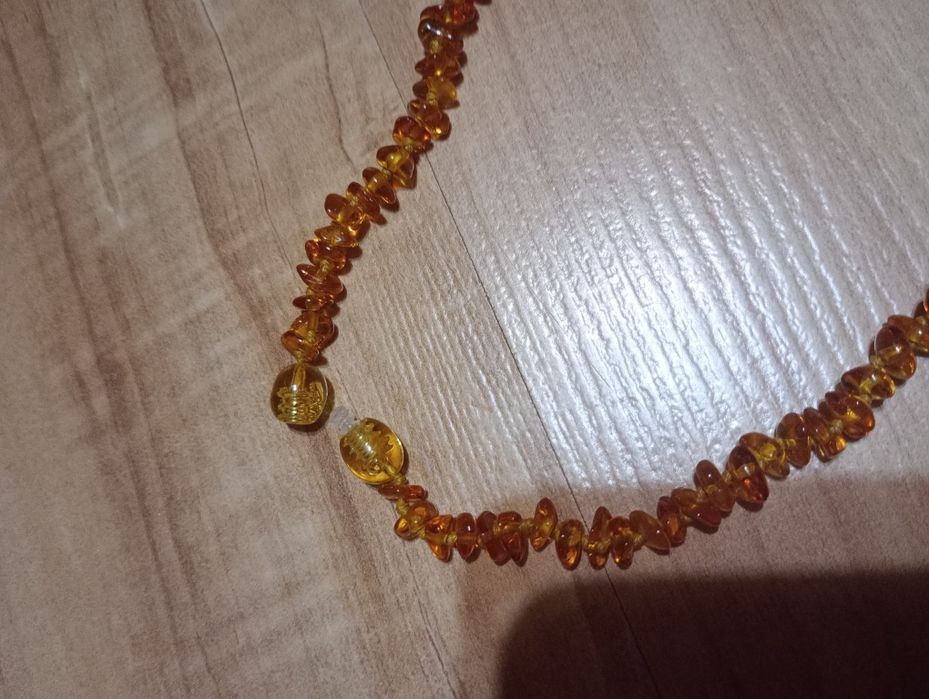korale z bursztynu