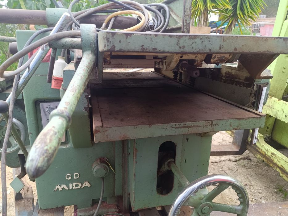 Máquina industrial para madeira MIDA – robusta e completa