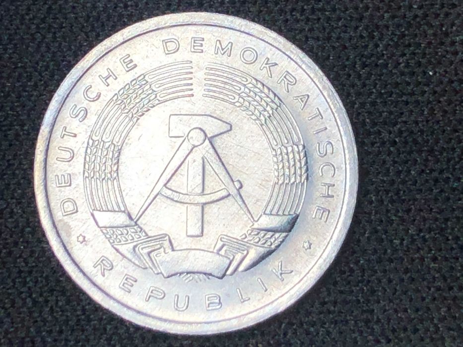 Alemanha Democrática RDA - 1982 - 1 Pfennig Letra A - Alumínio