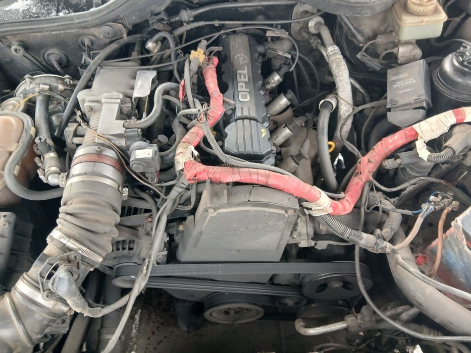 Мотор 2 0 газ бензин  Опель  Омега В