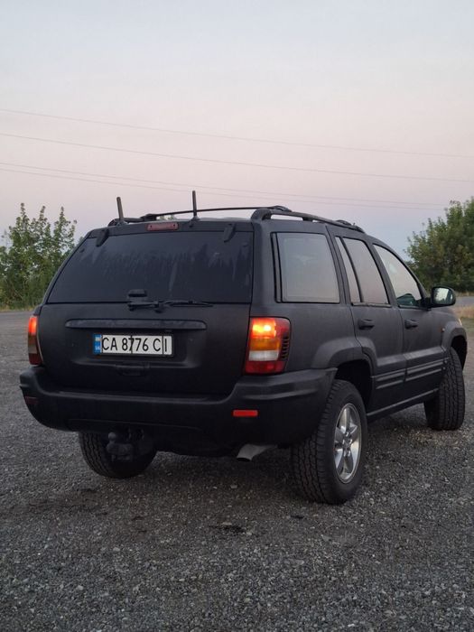 Продам Jeep Cherokee 2002