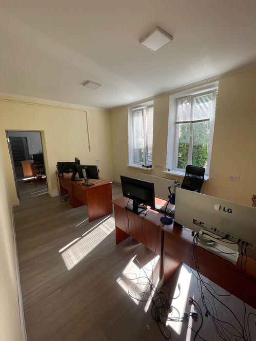 Оренда офісних приміщень, комерційні приміщення