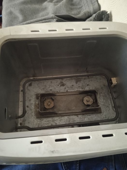 Продам хлебопечку