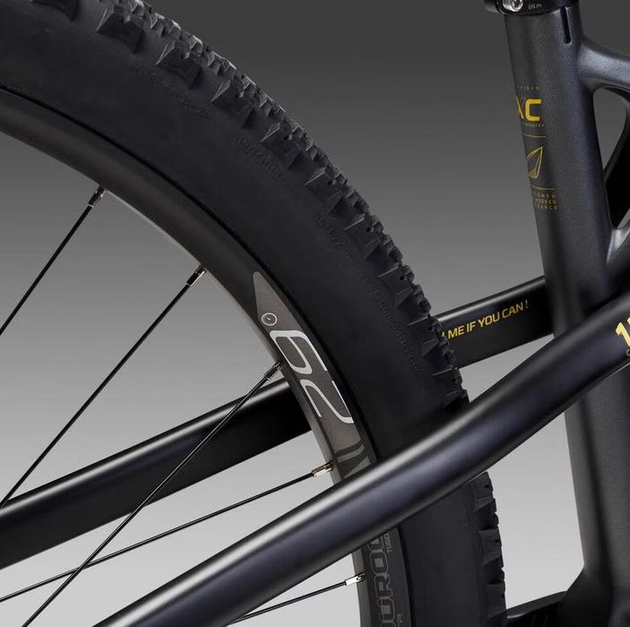 Bicicleta BTT cross country XC 500 S quadro Carbono