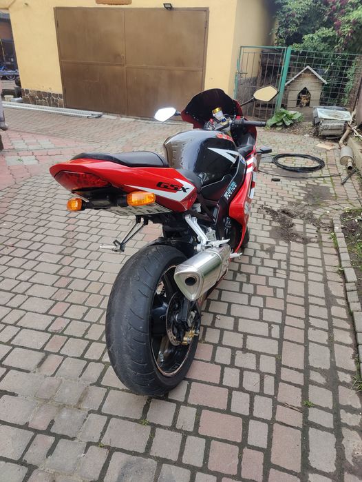 Suzuki gsx 750 r