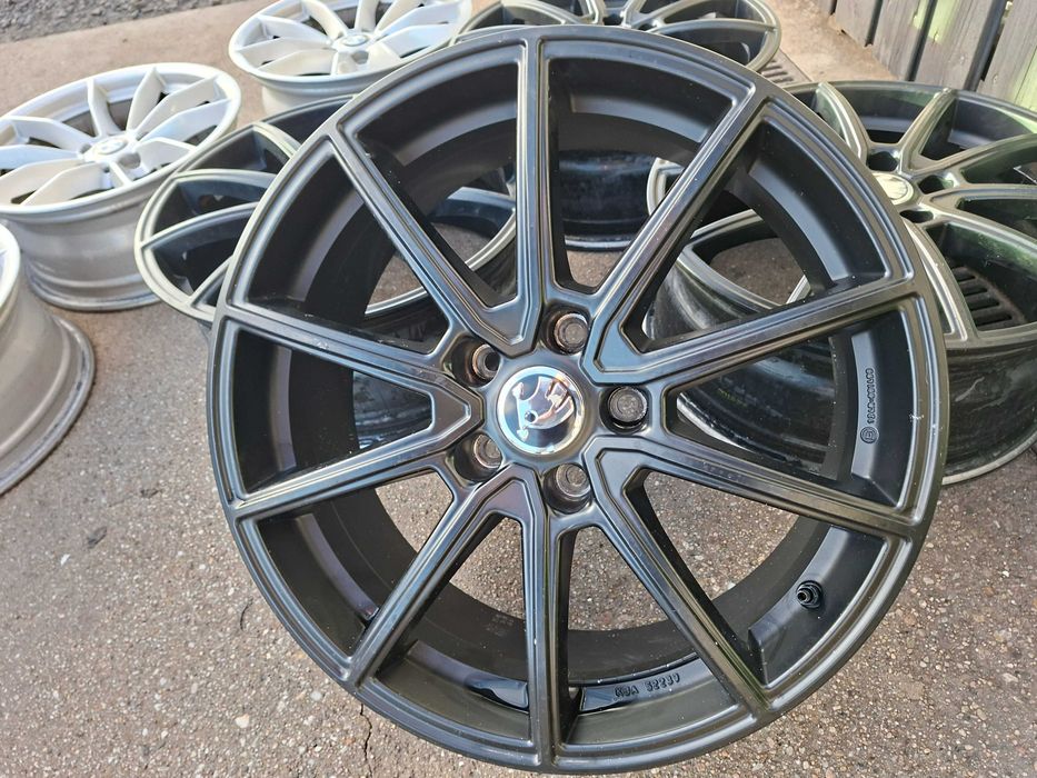 [A64] ALUFELGI 18'' 5x112 SKODA Octavia,SuperB,Karoq,Kodiaq,VW Passat.