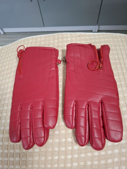 Рукавиці світло - червоного кольору з еко шкіри
