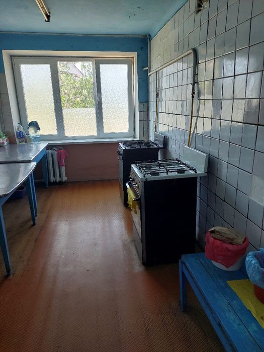 Сдам комнату  в чистом общежитии .