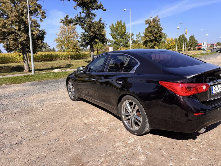 Infiniti q50 2,2d