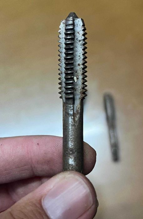 Machos de Roscar Manuais