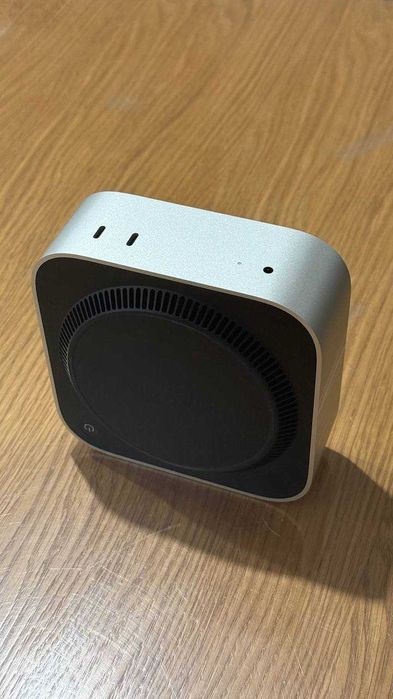 Mac mini M4 (16/256GB) — Стан нового / Ідеал / Повний комплект