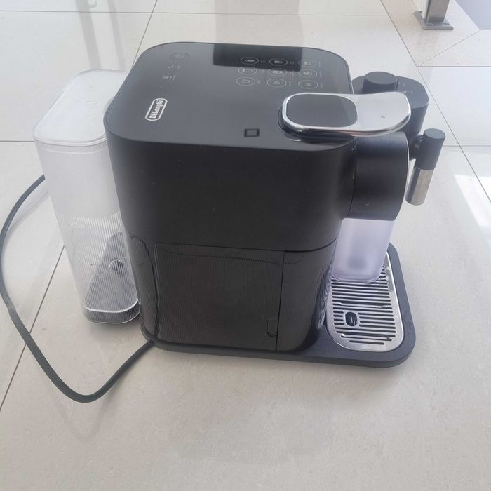 DeLonghi Gran Lattissima Sophisticated Darks