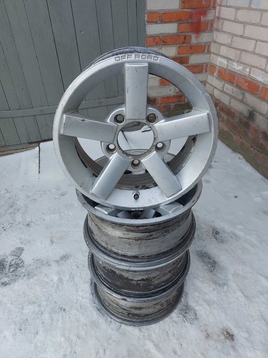 Диски на Ниву R 15 5×139.7