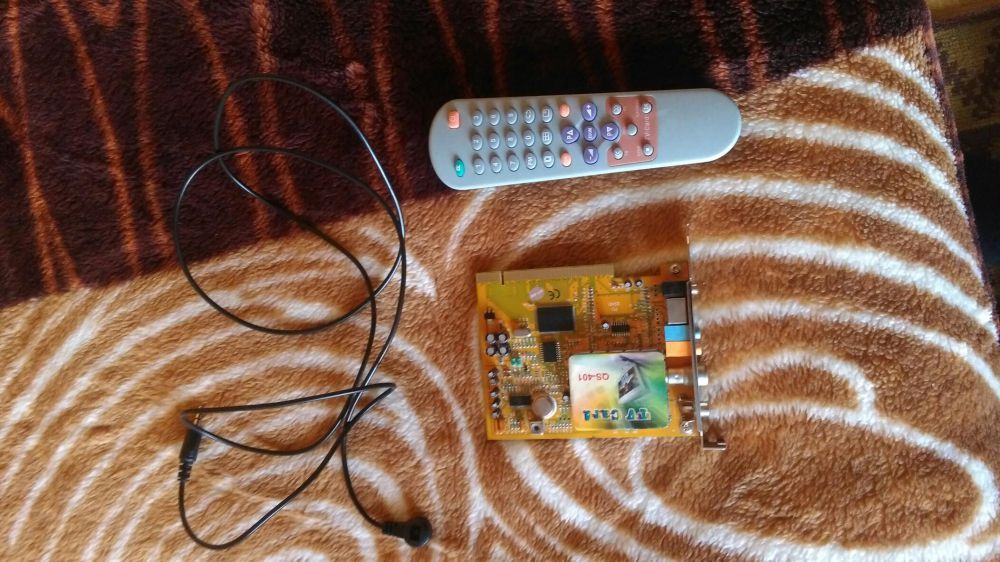 Karta tv do komputera wraz z pilotem