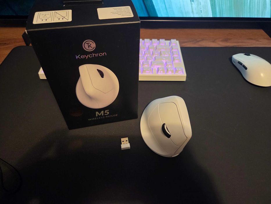 Mysz pionowa ergonomiczna Keychron M5