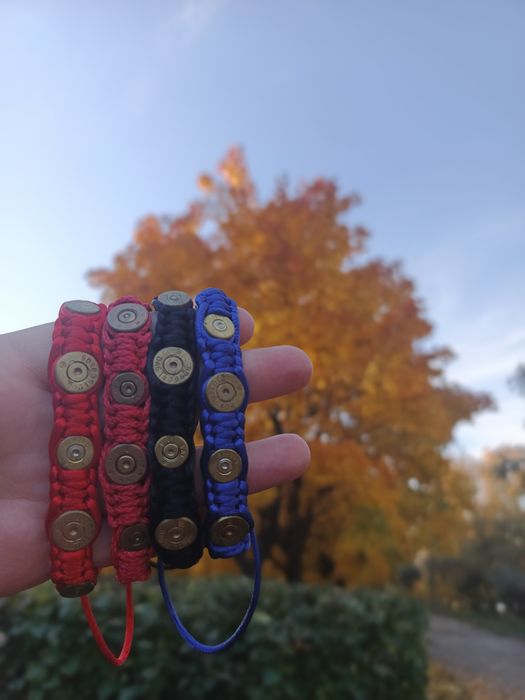 Тактичні браслети з гільзами