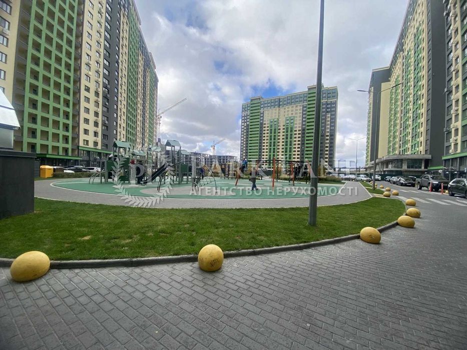 ЖК LIKO-GRAD Perfect Town, 1-к 50 м2, Максимовича Михайла, 32б !