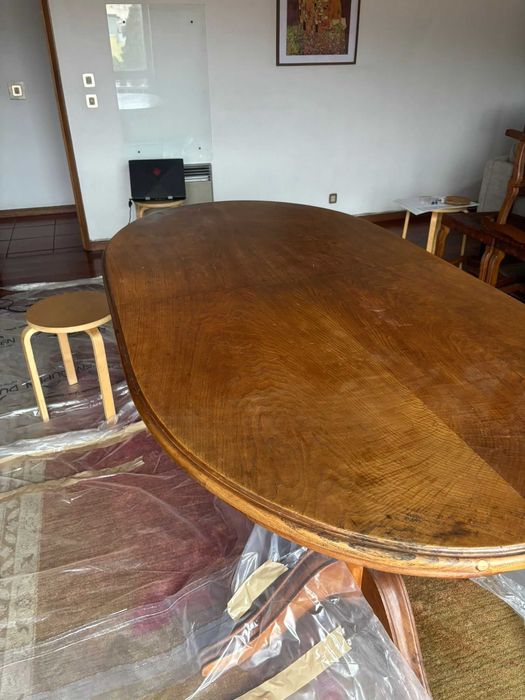 Mesa de Jantar Extensivel de Madeira e 9 Cadeiras (BOM remodelar DIY)