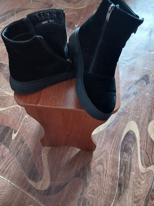 Чоботи зимові чорні натуральна замша