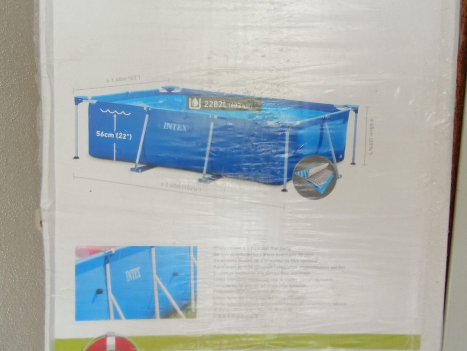 Piscina rectangular C/ motor