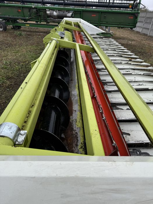 Жатка соняшникова