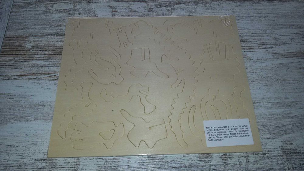 Dinossauros puzzles 3D