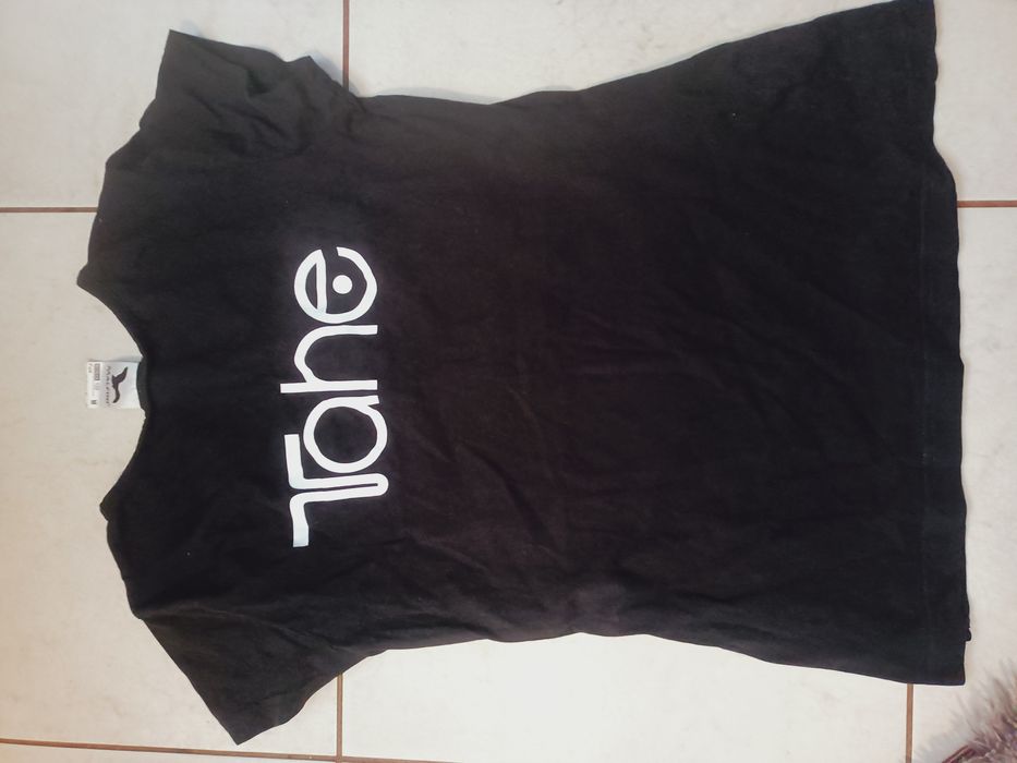 T-shirt damski. .