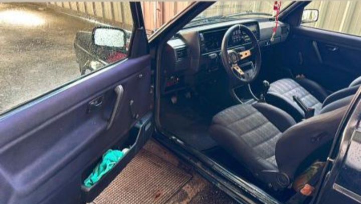 VW golf MK2 GTD 5 lugares